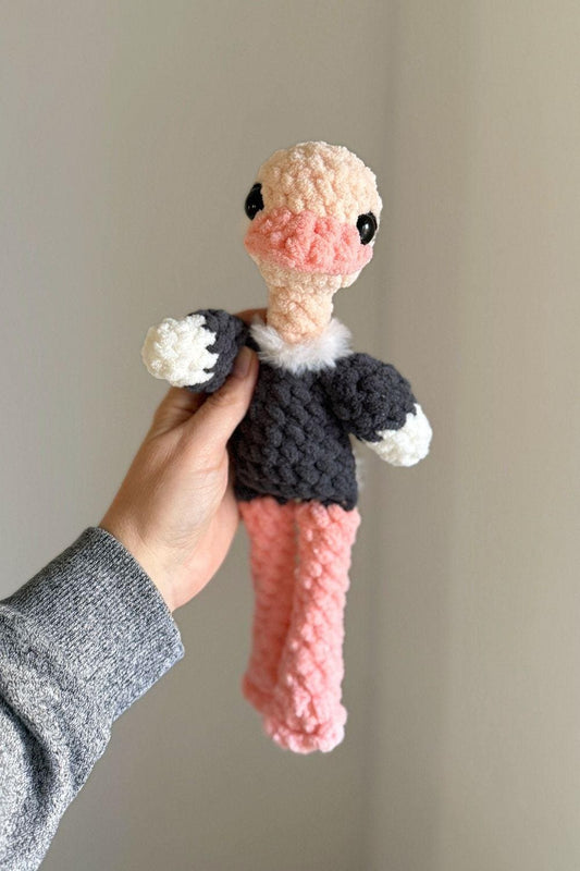 Ellie Ostrich Crochet Pattern (Fable Collection)