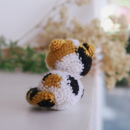 MagicRing Crochet Cat Amigurumi Pattern: Lucky Kitten (PDF Pattern)