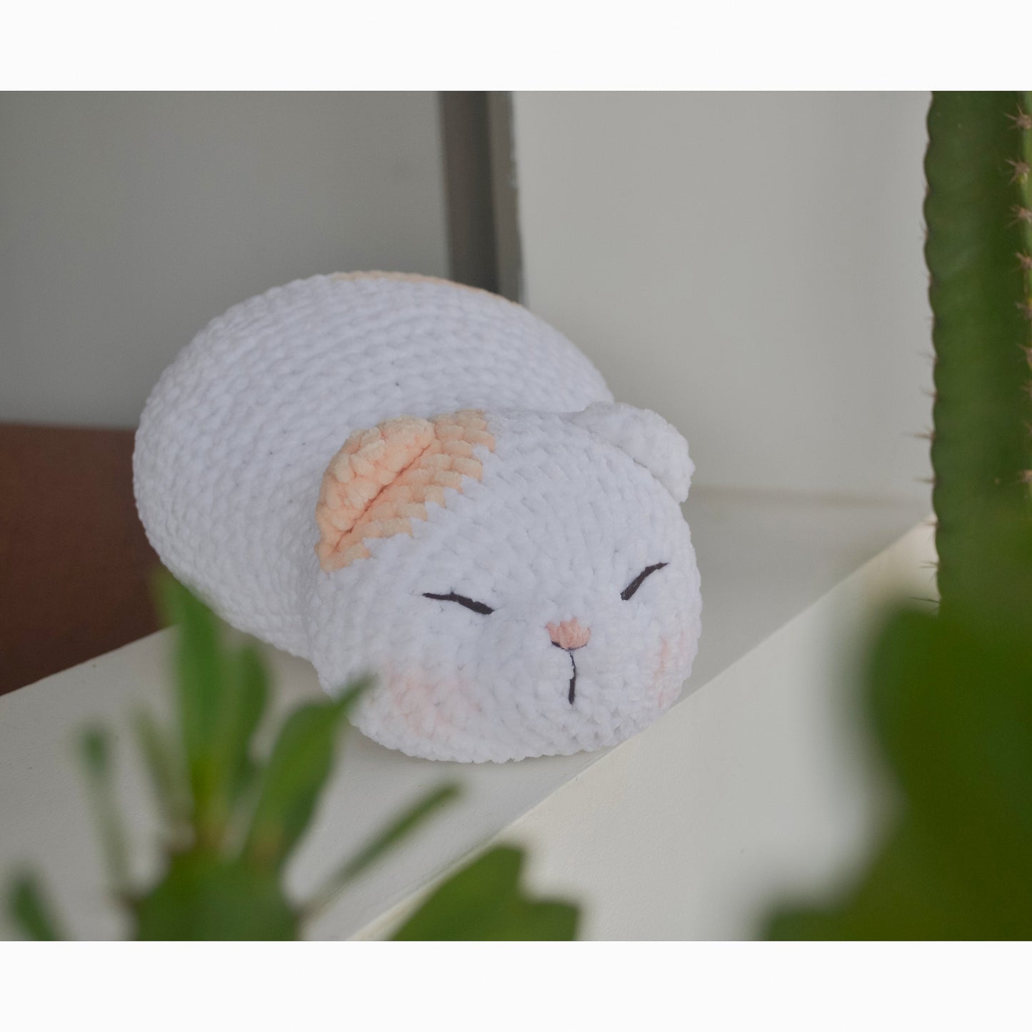 Marshmallow Kittie Crochet Pattern: Amigurumi Cat (PDF Pattern)
