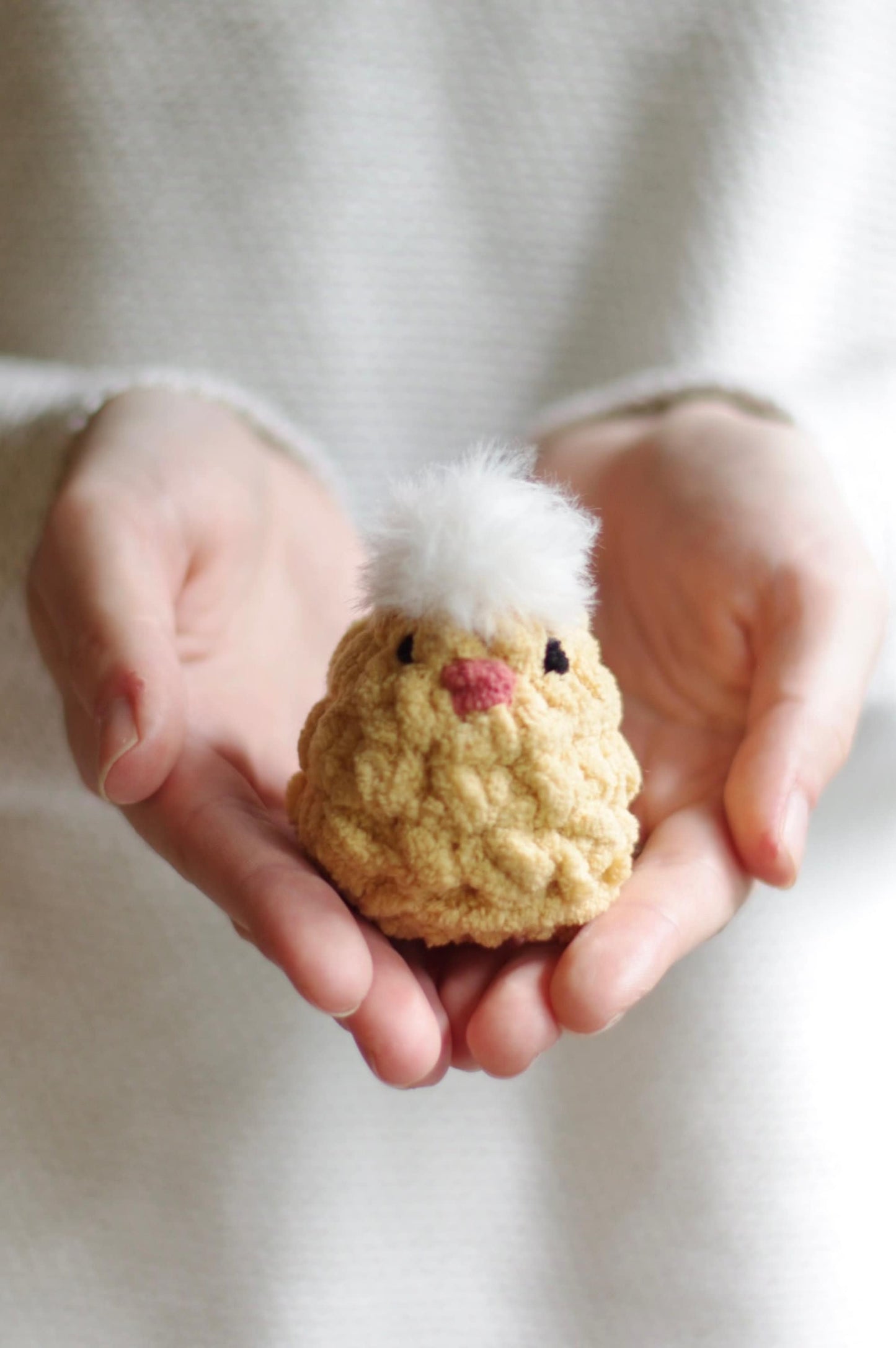 Oak and Marlow Mama and Mini Mabel Chicken Crochet Pattern