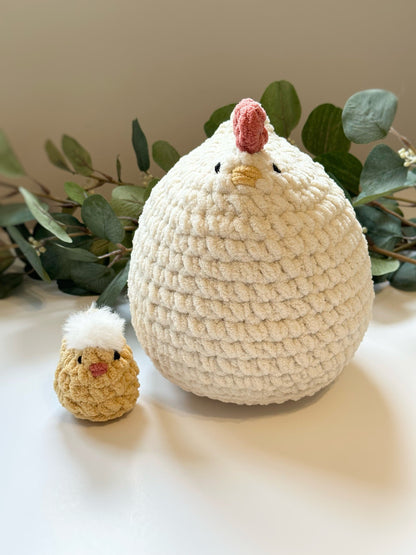 Oak and Marlow Mama and Mini Mabel Chicken Crochet Pattern
