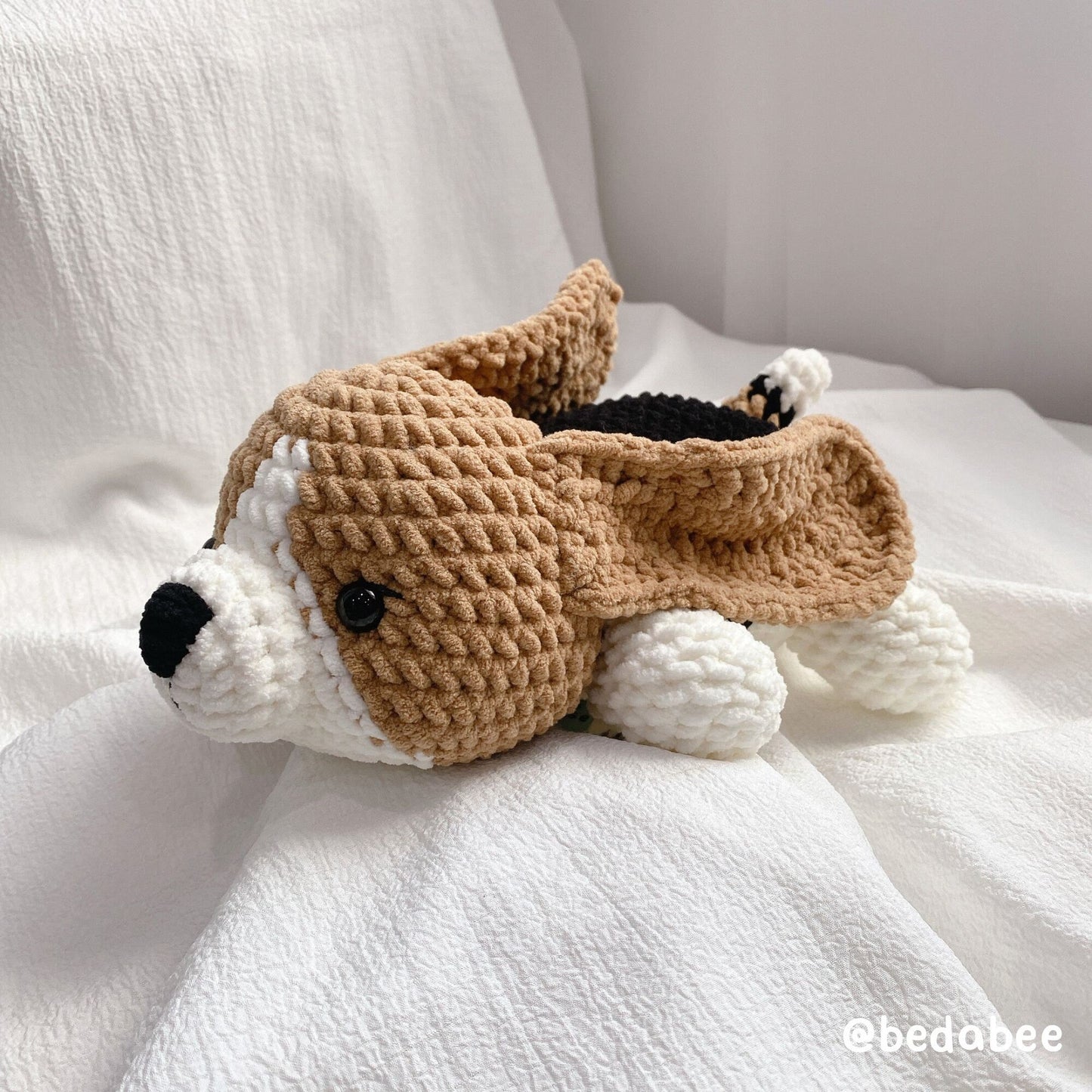 Bedabee Crochet Beagle Dog Pattern Amigurumi PDF Tutorial