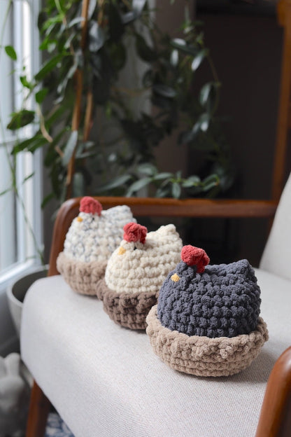 Oak and Marlow Mabel Chicken and Nest Crochet Pattern