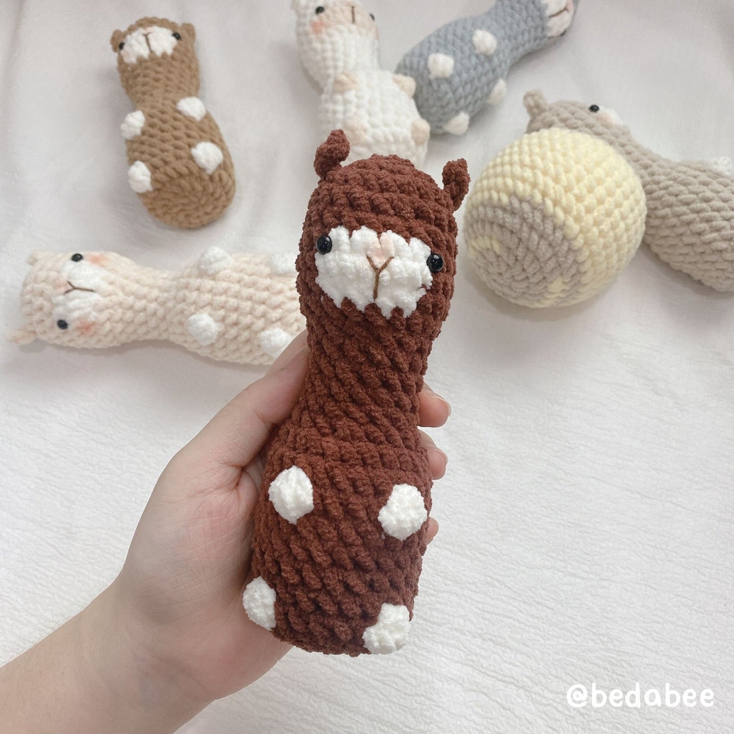Bedabee No-Sew Llama Bowling Plushie Crochet Pattern Amigurumi PDF Tutorial