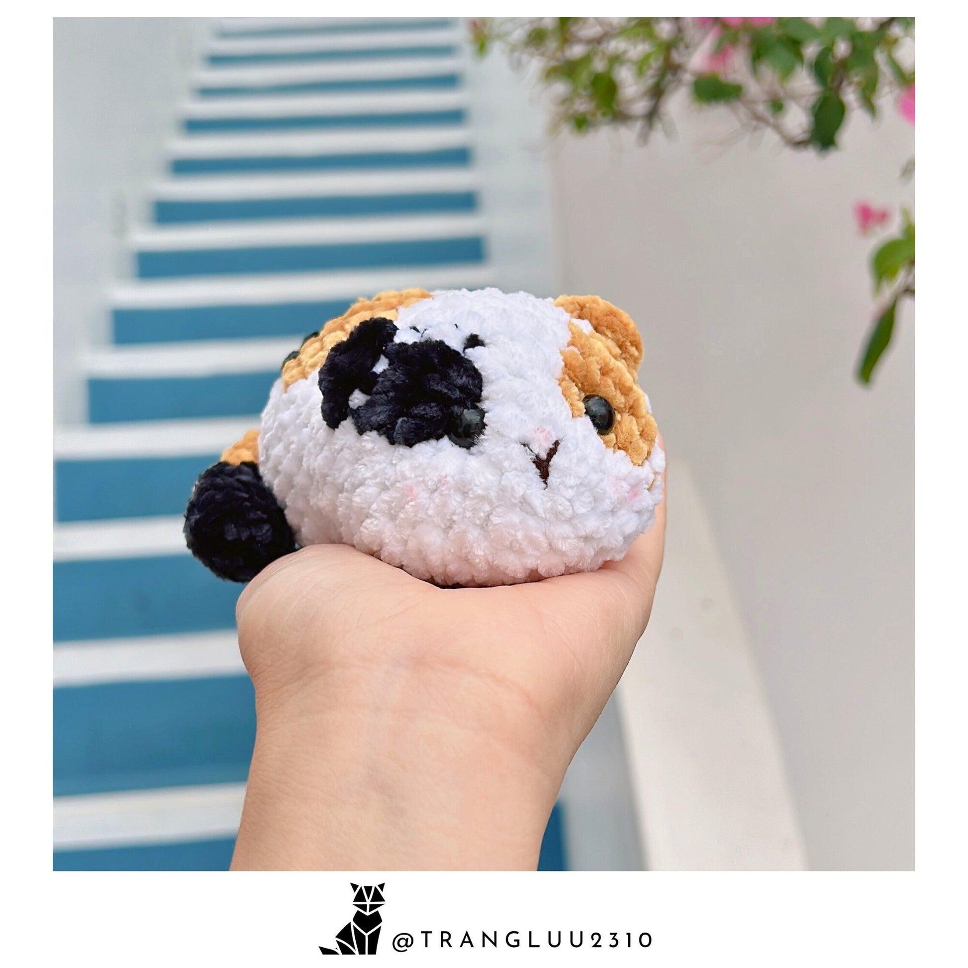 MagicRing Crochet Cat Pattern: NO SEW Amigurumi Palm Loaf (PDF Pattern)
