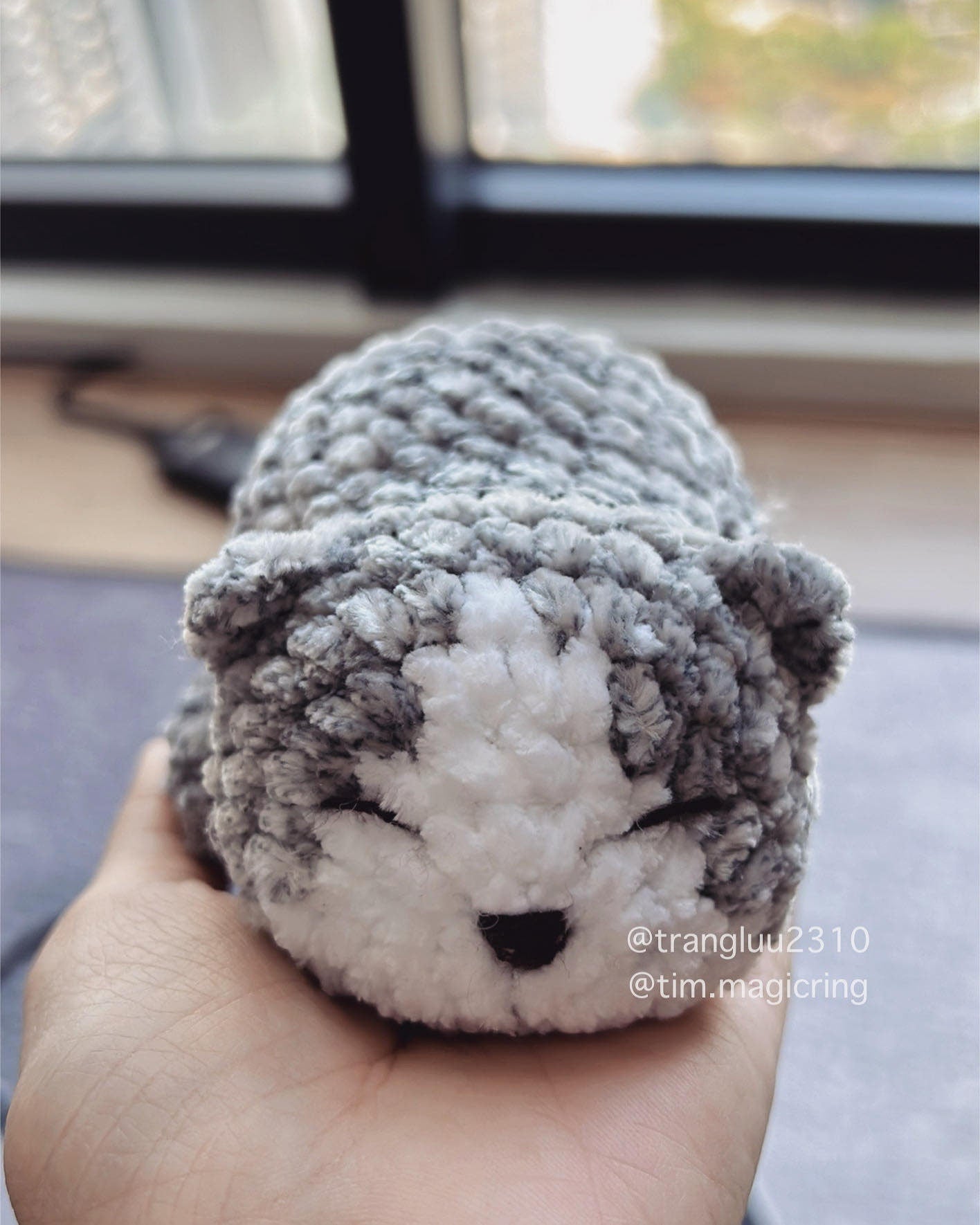 MagicRing Crochet Cat Pattern: NO SEW Amigurumi Palm Loaf (PDF Pattern)