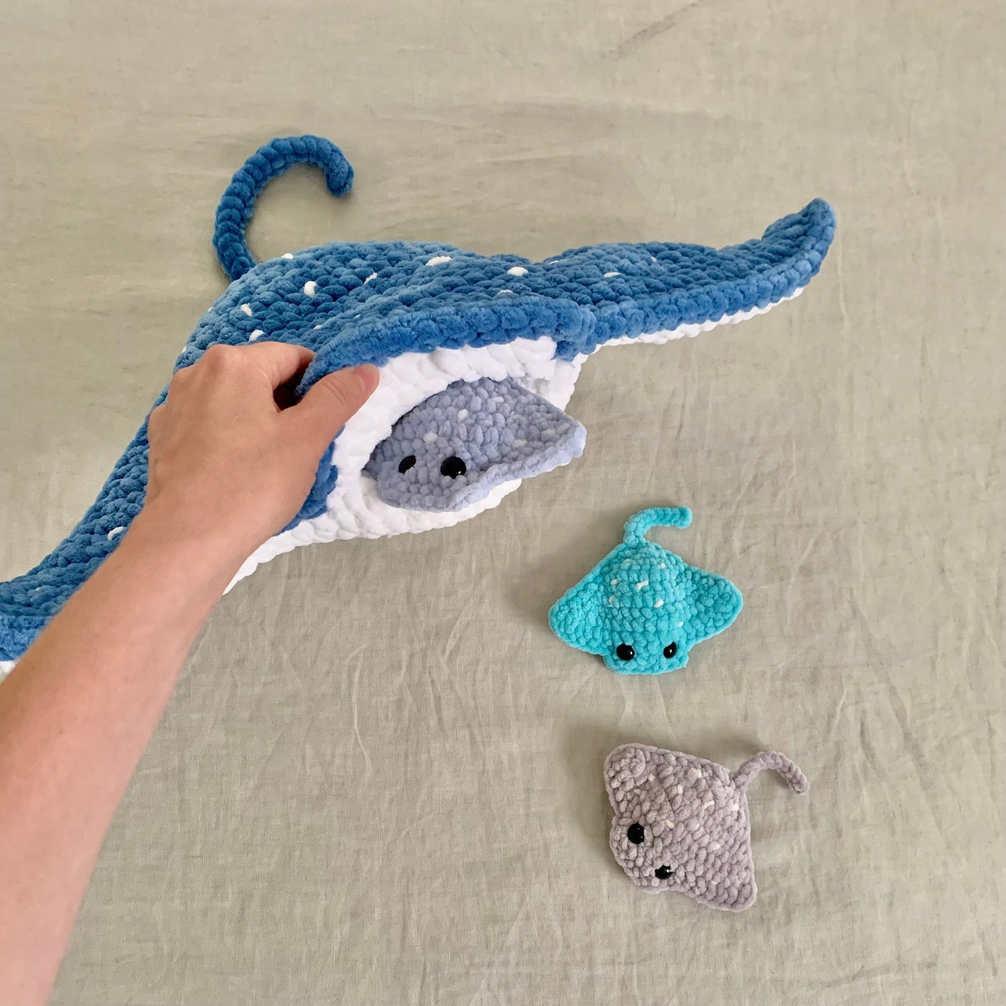 TheresasCrochetShop No Sew Mega and Mini Ray Amigurumi Crochet Pattern Set PDF