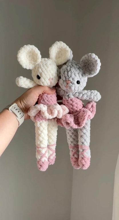 Brie Mouse and Mermaid Tail Crochet Pattern (Fable Collection)