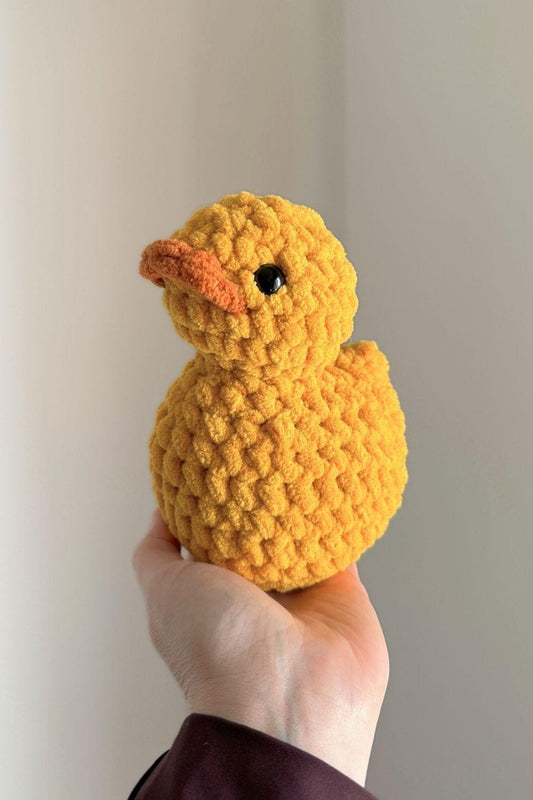 Oak and Marlow Maisy Duck Crochet Pattern