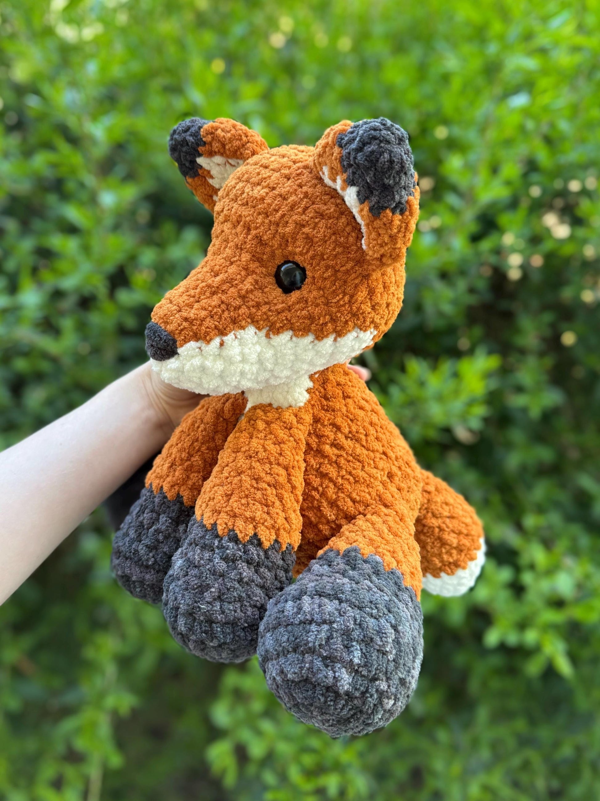 KnotsandSnugglesCo Ember the Fox Crochet Pattern PDF