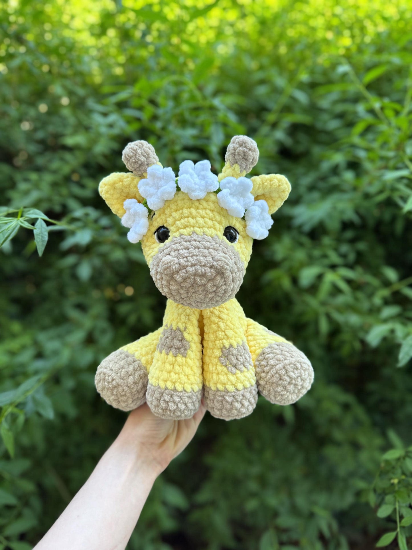 KnotsandSnugglesCo Ginny the Giraffe Crochet Pattern PDF
