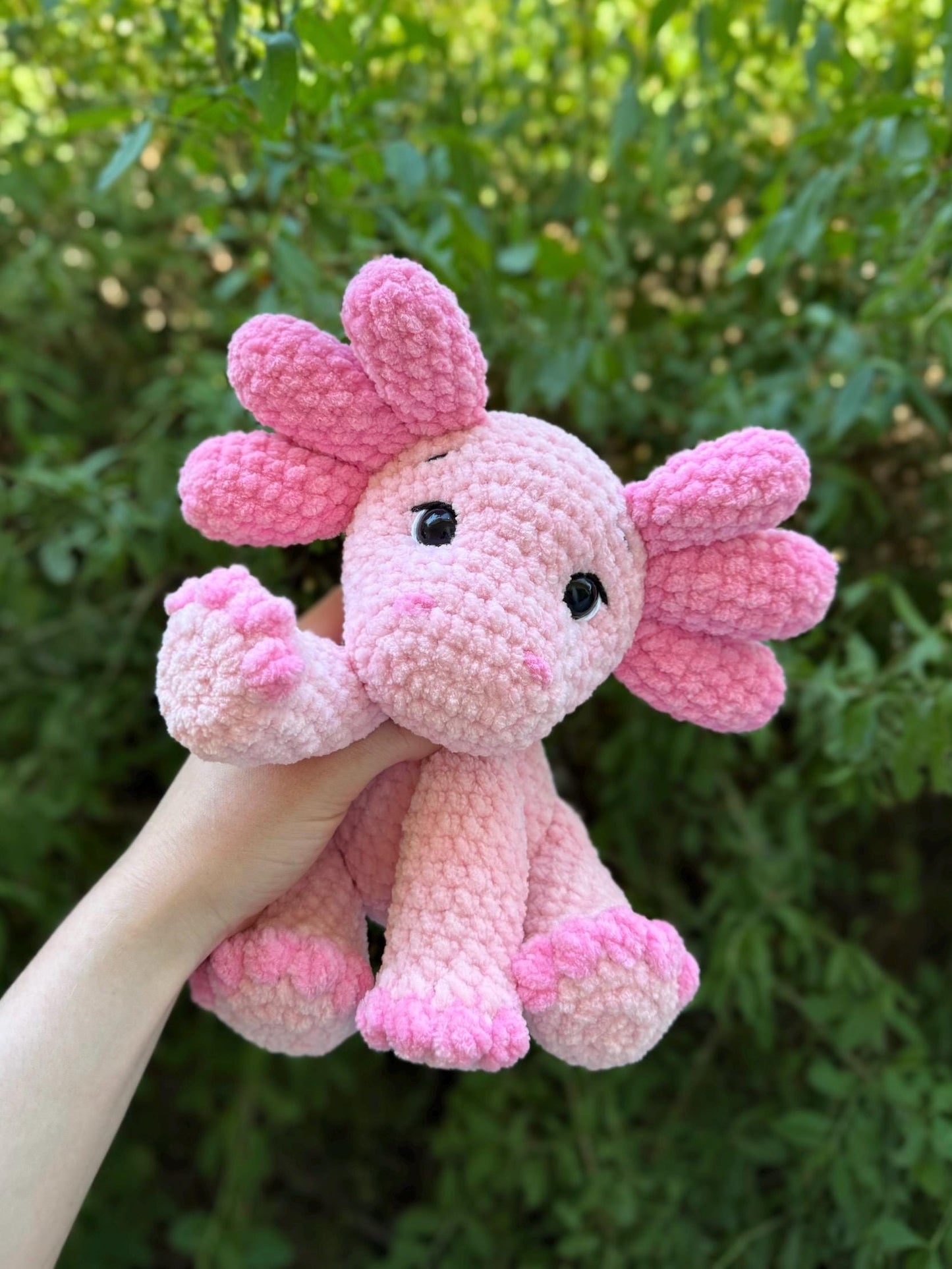 KnotsandSnugglesCo Axie the Axolotl Amigurumi Crochet Pattern PDF
