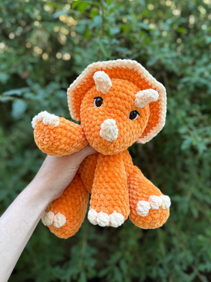 KnotsandSnugglesCo Terry the Triceratops Amigurumi Crochet Pattern PDF