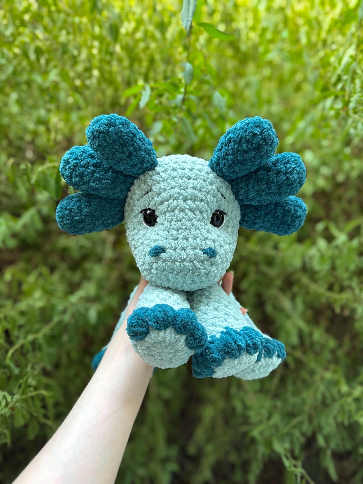 KnotsandSnugglesCo Axie the Axolotl Amigurumi Crochet Pattern PDF