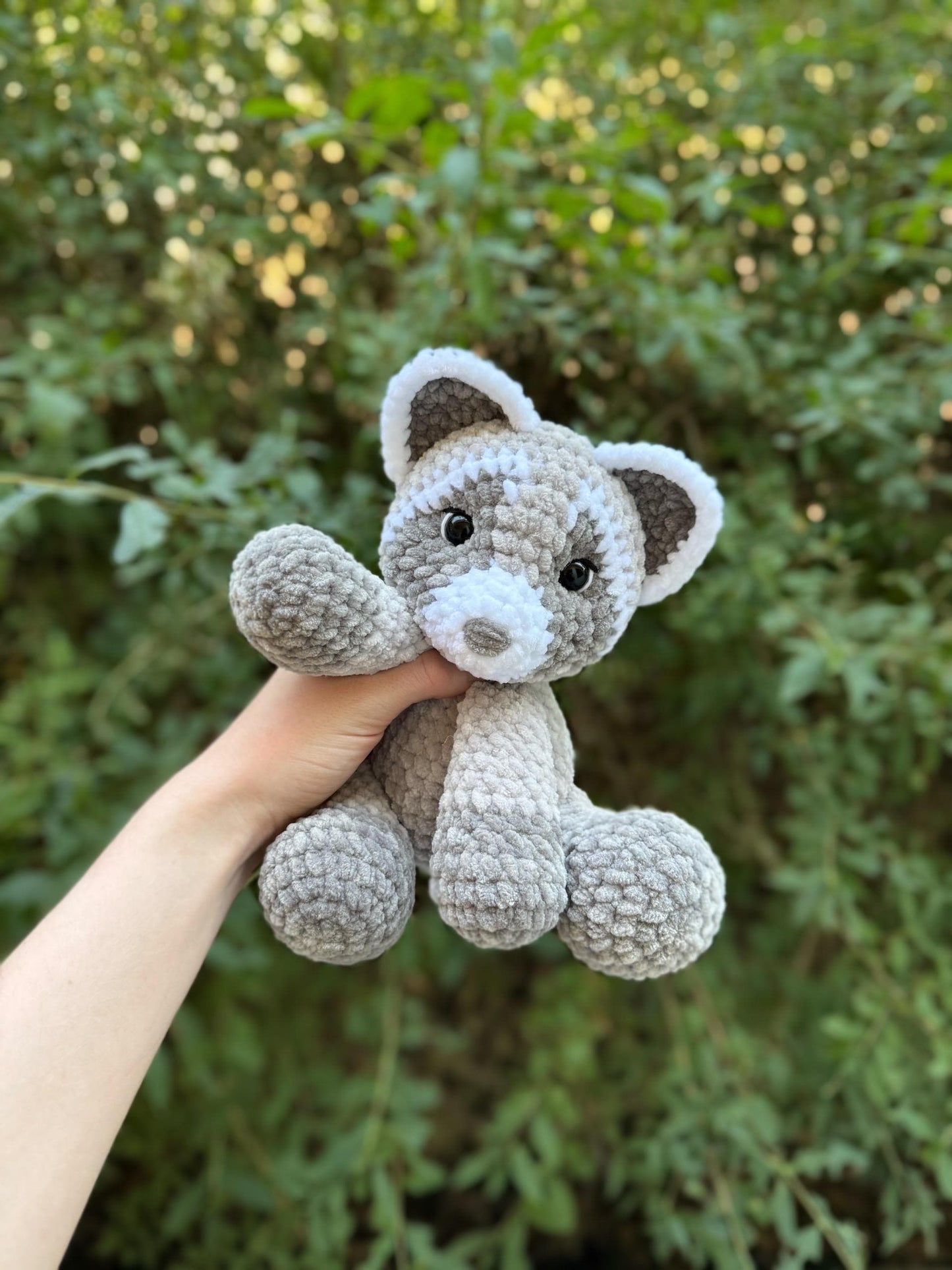 KnotsandSnugglesCo Rocky the Raccoon Crochet Pattern PDF