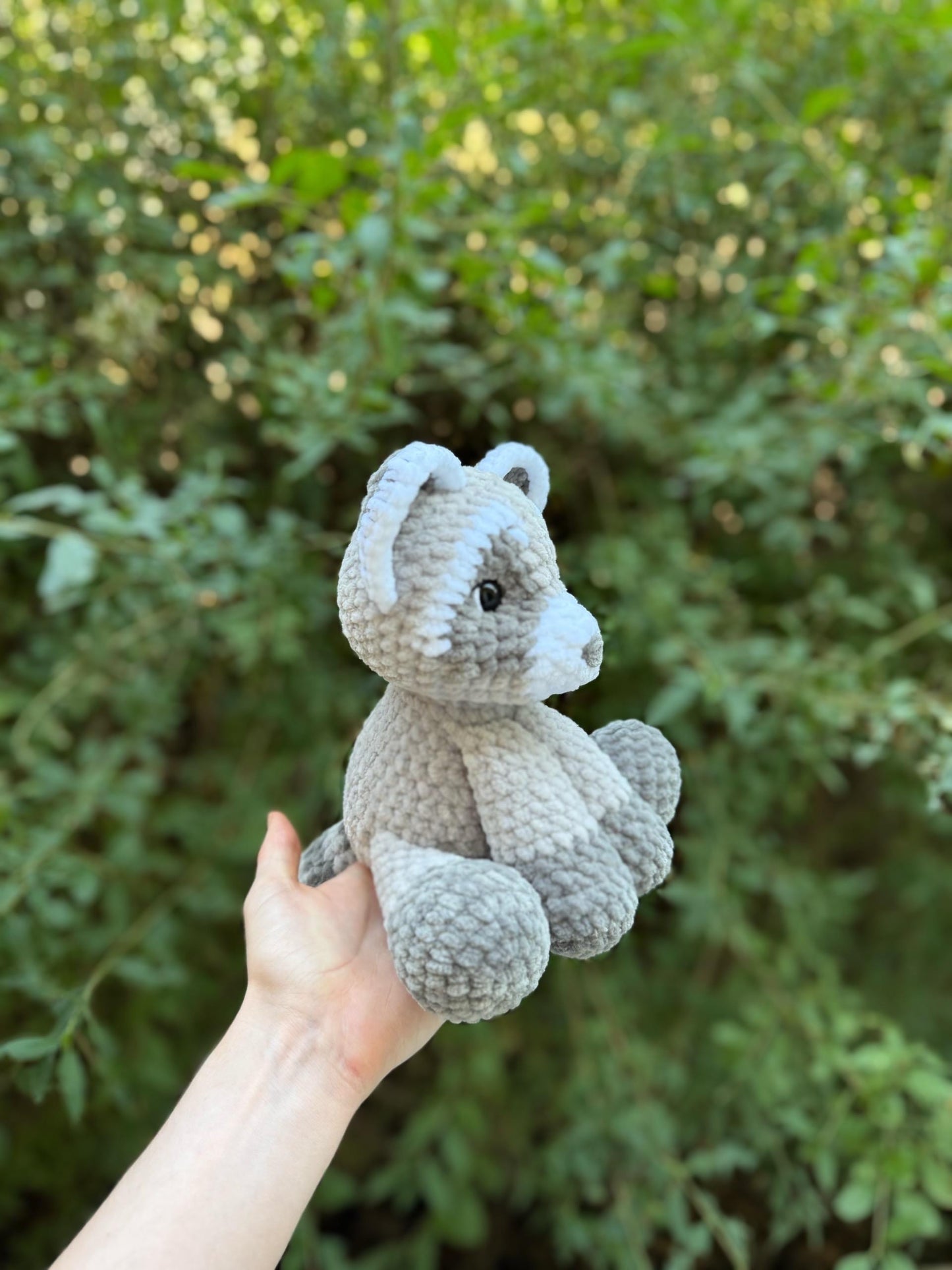 KnotsandSnugglesCo Rocky the Raccoon Crochet Pattern PDF