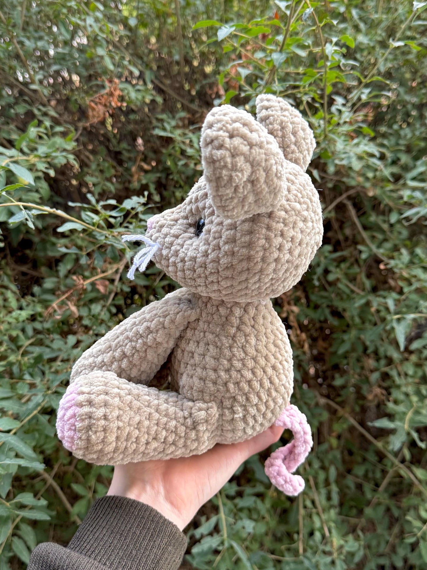 KnotsandSnugglesCo Mia the Mouse Amigurumi Crochet Pattern PDF