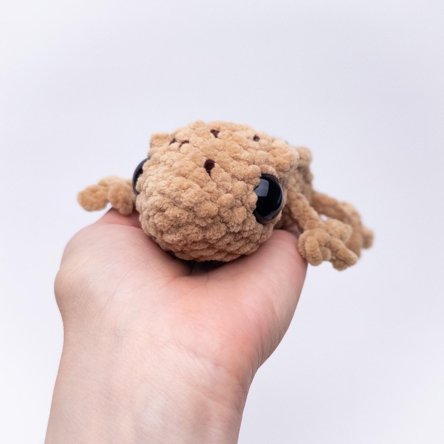TheresasCrochetShop No Sew Gavin the Gecko Amigurumi Crochet Pattern PDF