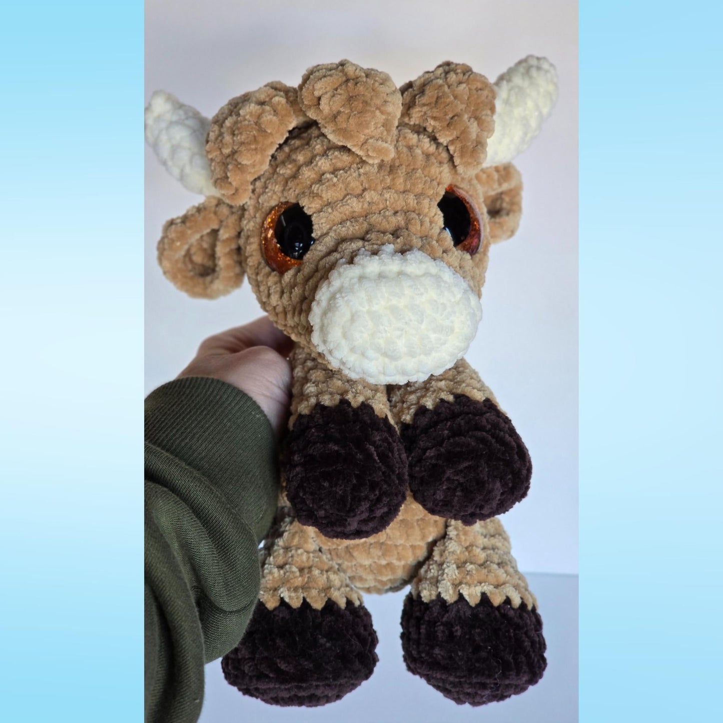 SnuggleBeansCrochet Hewie the Highland Cow Crochet Pattern Intermediate PDF