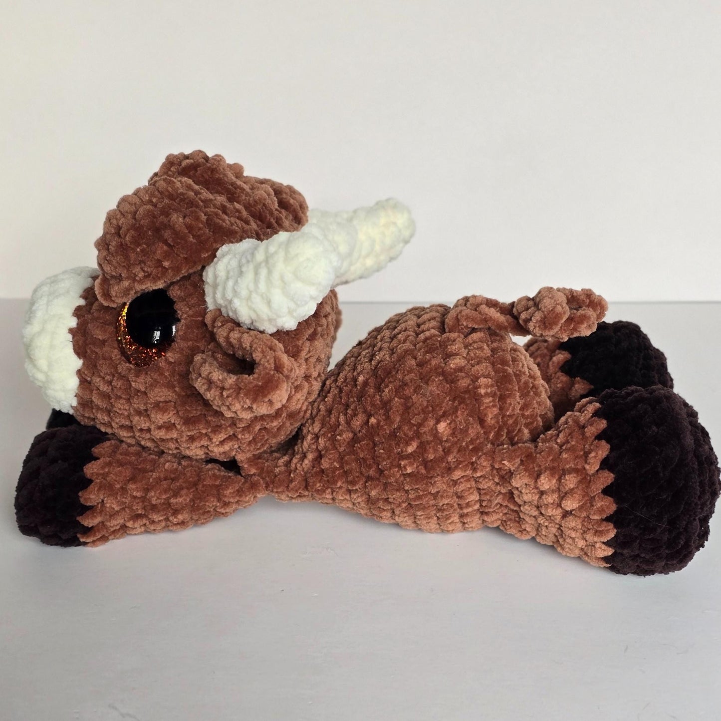 SnuggleBeansCrochet Hewie the Highland Cow Crochet Pattern Intermediate PDF