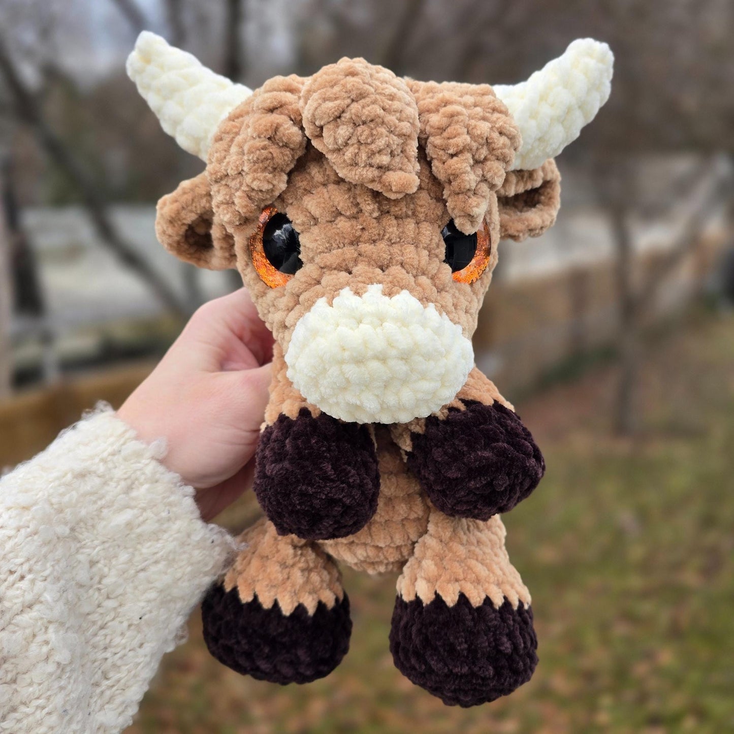 SnuggleBeansCrochet Hewie the Highland Cow Crochet Pattern Intermediate PDF