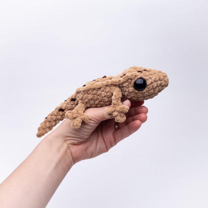 TheresasCrochetShop No Sew Gavin the Gecko Amigurumi Crochet Pattern PDF