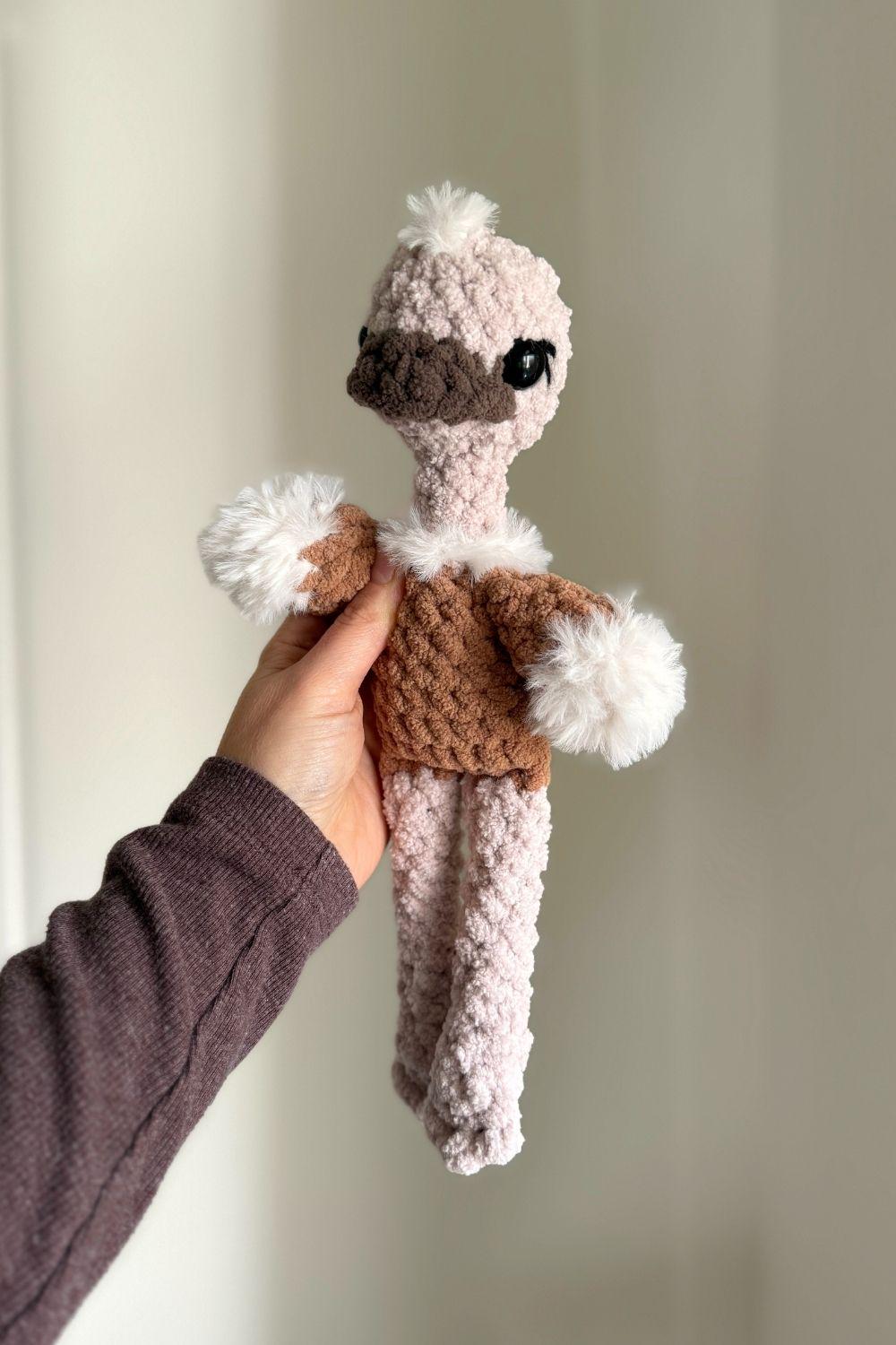 Ellie Ostrich Crochet Pattern (Fable Collection)