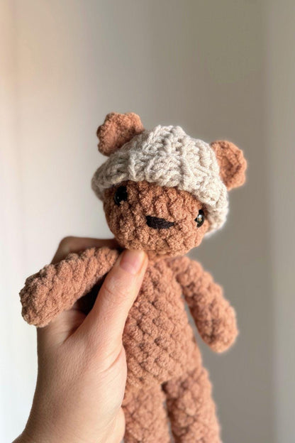 Oak and Marlow Fable Beanie Crochet Pattern