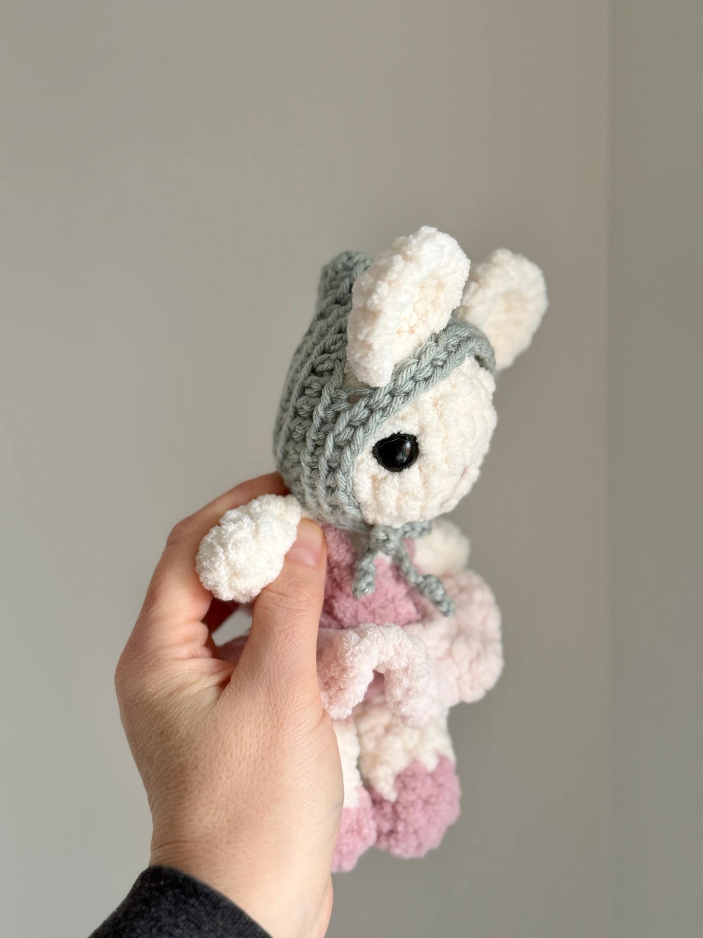 Oak and Marlow Baby Brie Mouse Crochet Pattern (Fable Collection)