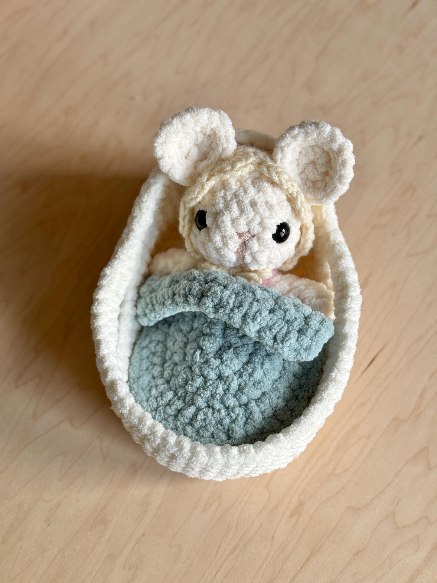 Oak and Marlow Baby Brie Mouse Crochet Pattern (Fable Collection)