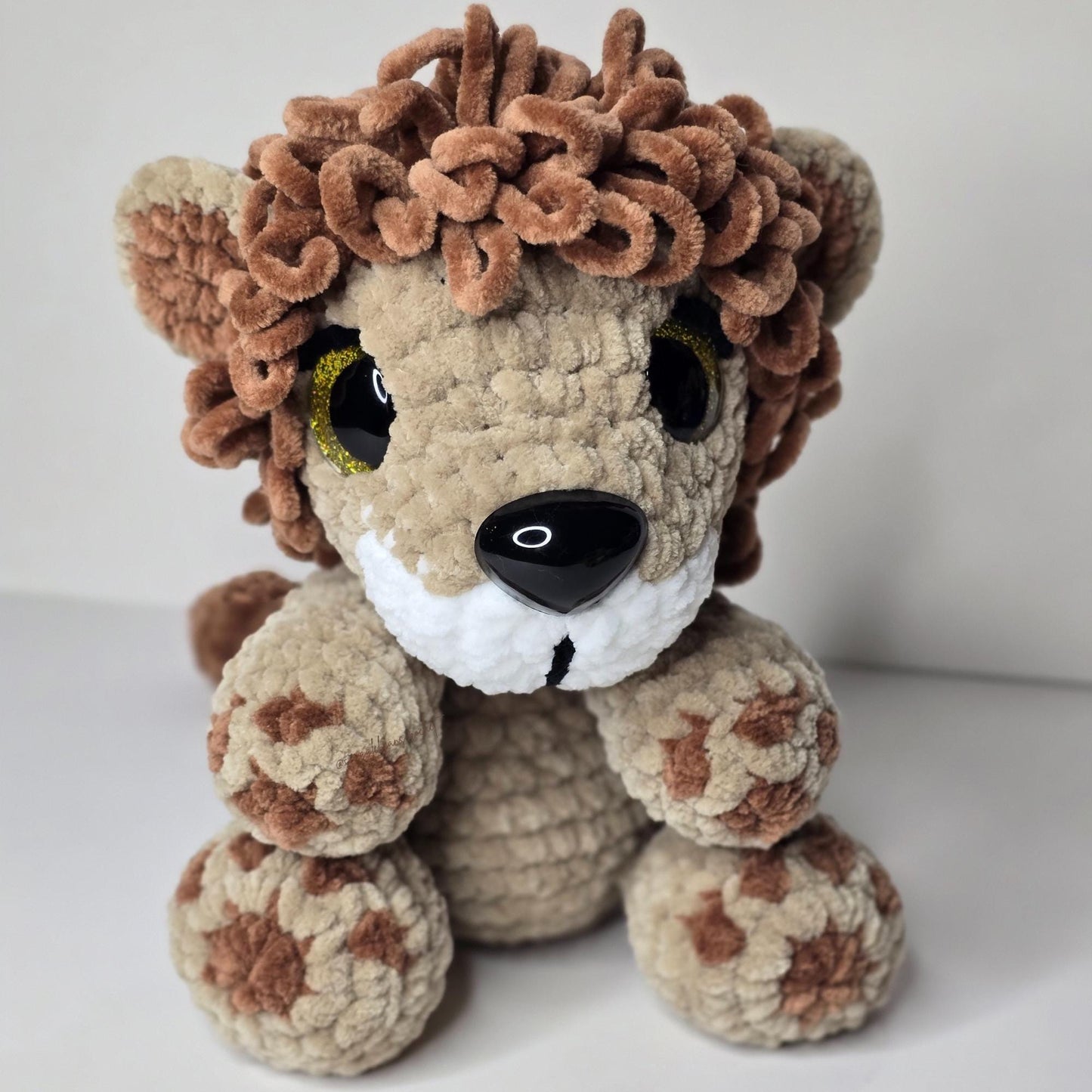 SnuggleBeansCrochet Libby & Lester the Lion Crochet Pattern Low-Sew Amigurumi PDF