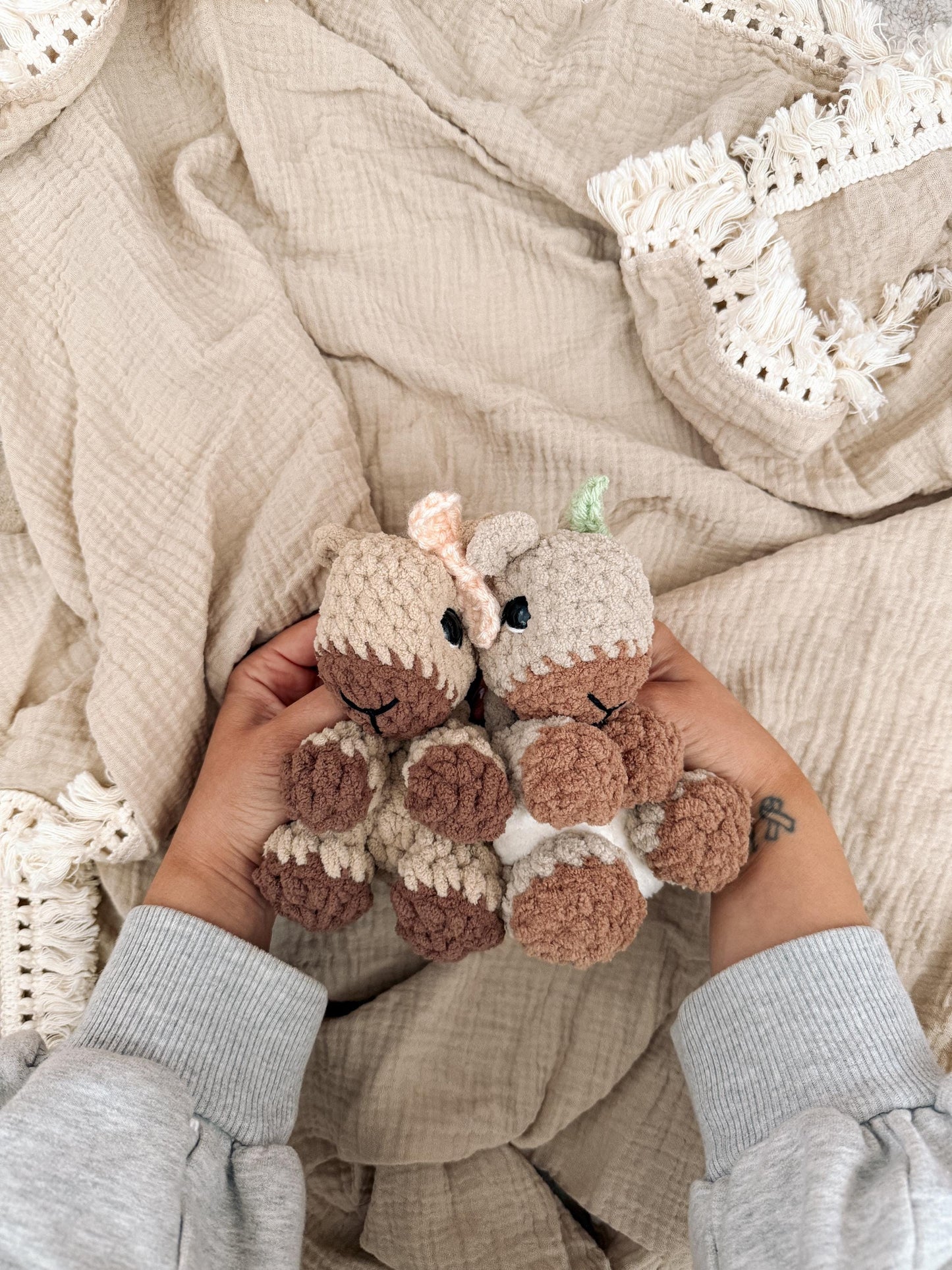 BkayCrochetCo Mara the Capybara SNUGGLER Amigurumi Crochet Pattern PDF