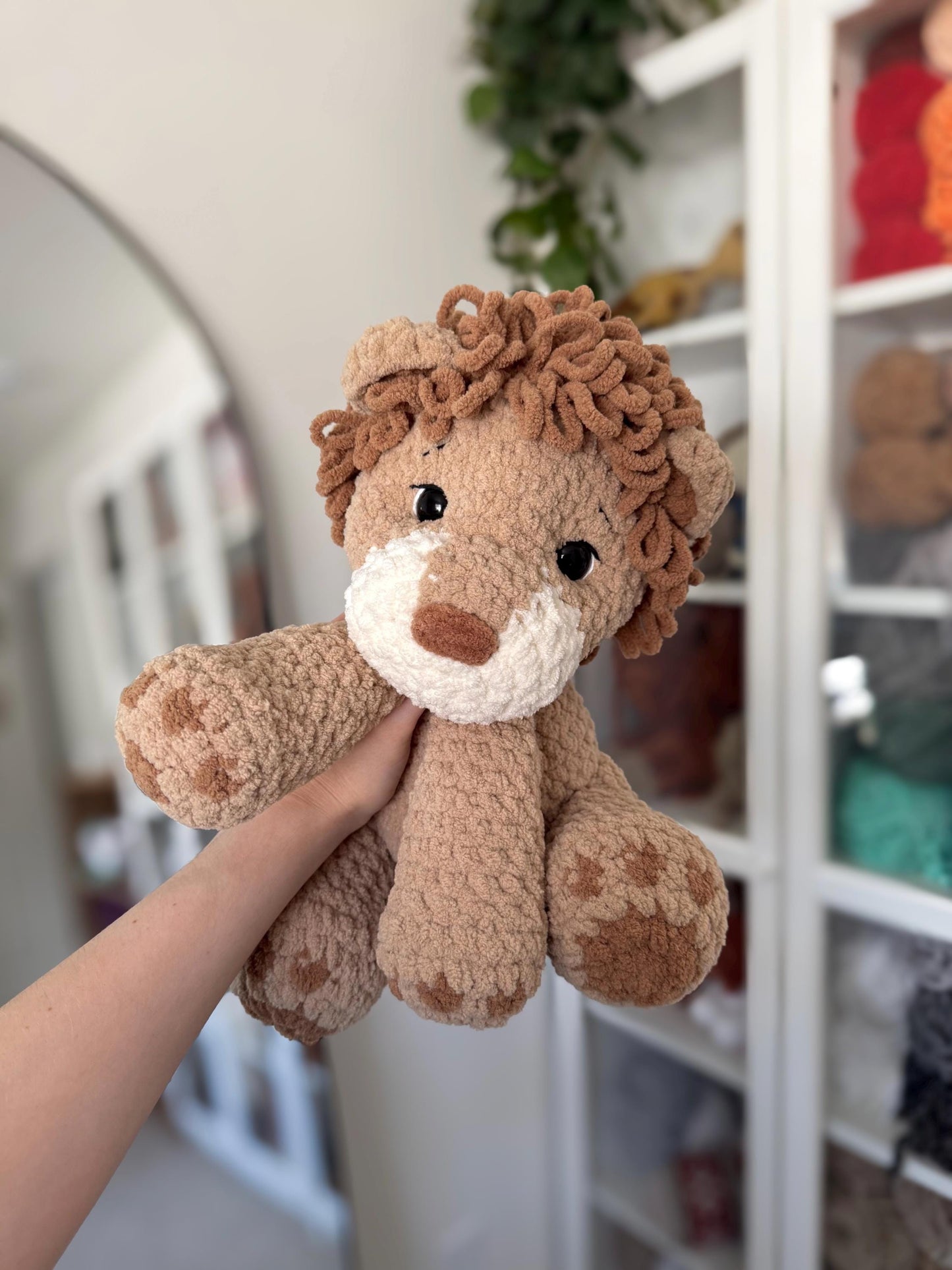 KnotsandSnugglesCo Crochet Sitting Lion Pattern PDF