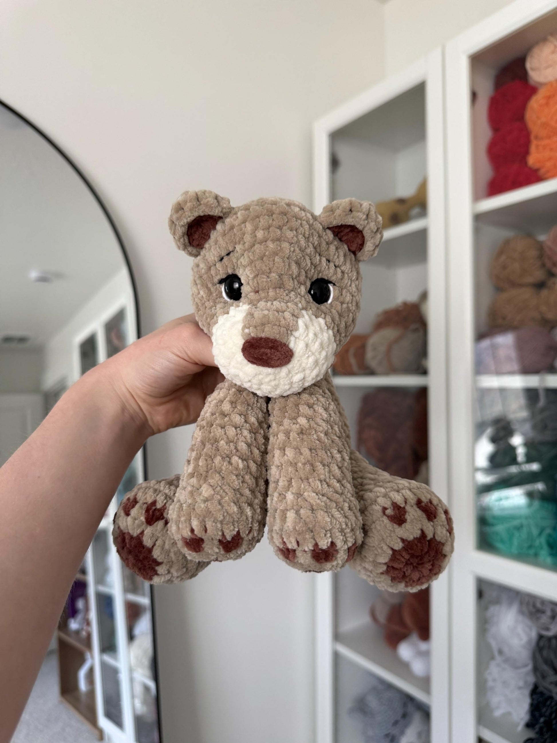 KnotsandSnugglesCo Crochet Sitting Lion Pattern PDF