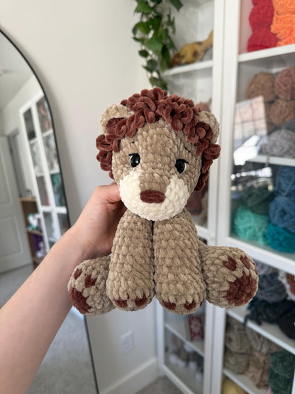 KnotsandSnugglesCo Crochet Sitting Lion Pattern PDF