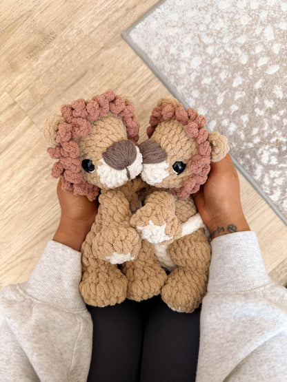 BkayCrochetCo Leo the Lion SNUGGLER and STUFFIE Amigurumi Crochet Pattern PDF