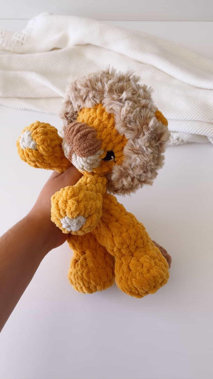 BkayCrochetCo Leo the Lion SNUGGLER Amigurumi Crochet Pattern PDF