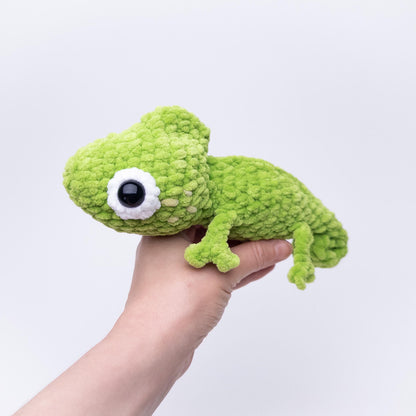 TheresasCrochetShop Low Sew Cosmo the Chameleon Amigurumi Crochet Pattern PDF