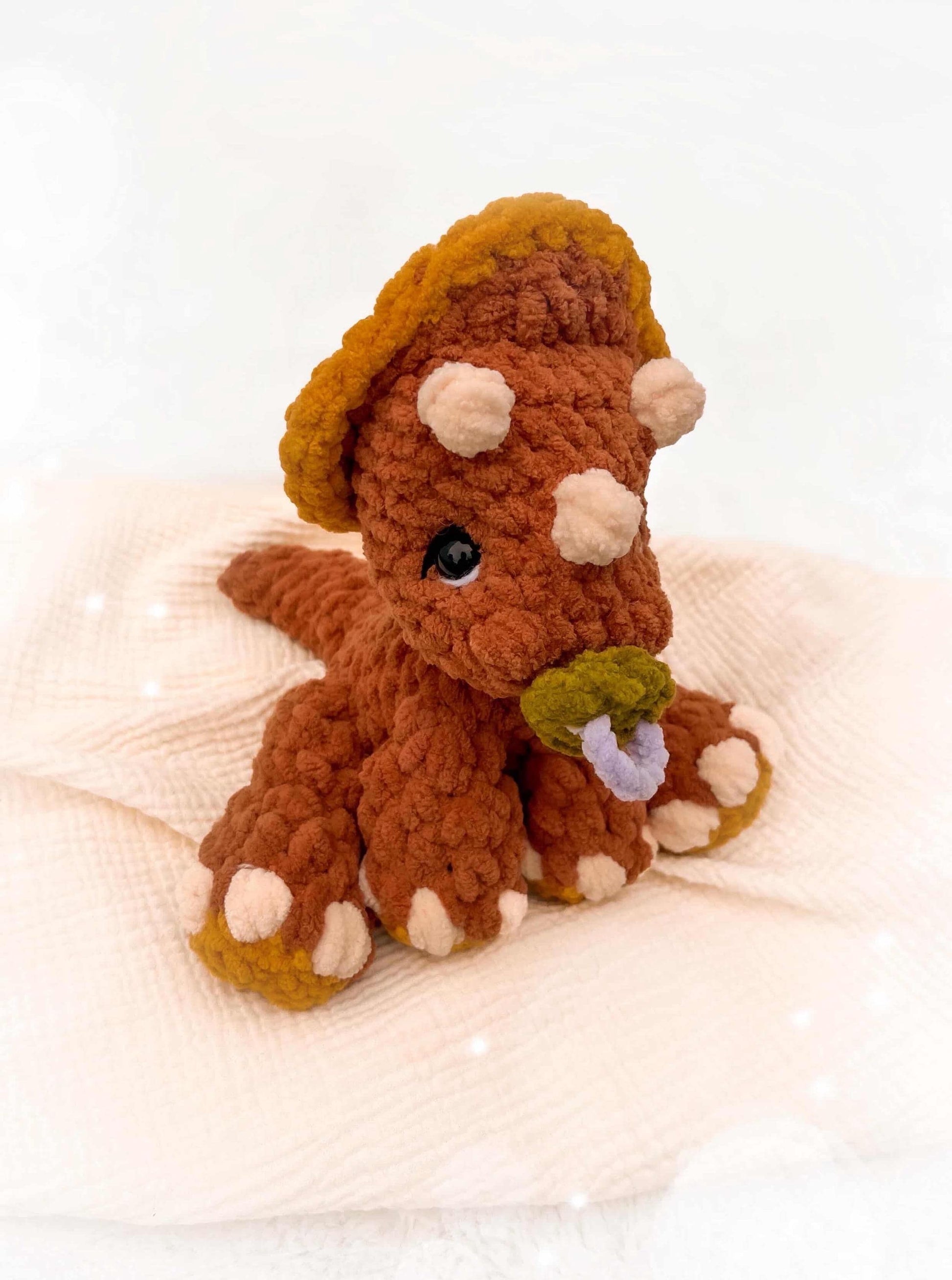 BkayCrochetCo ITTY Indie the Ittysaurus with Triceratops Mod STUFFIE Amigurumi Crochet Pattern PDF