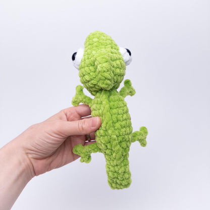 TheresasCrochetShop Low Sew Cosmo the Chameleon Amigurumi Crochet Pattern PDF