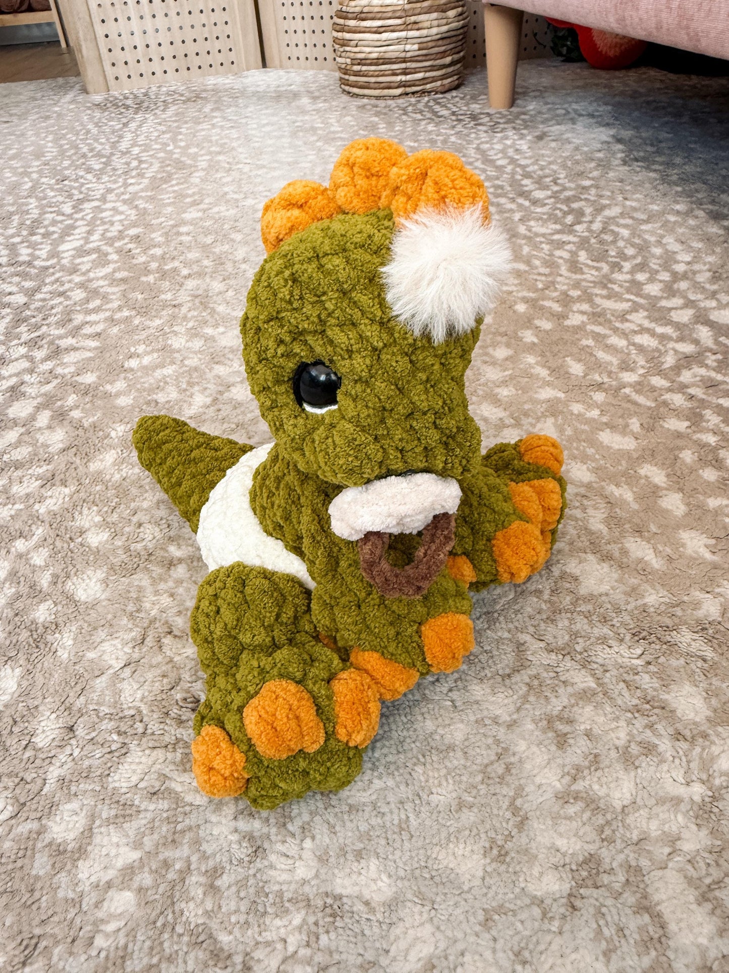 BkayCrochetCo ITTY Indie the Ittysaurus with Triceratops Mod STUFFIE Amigurumi Crochet Pattern PDF