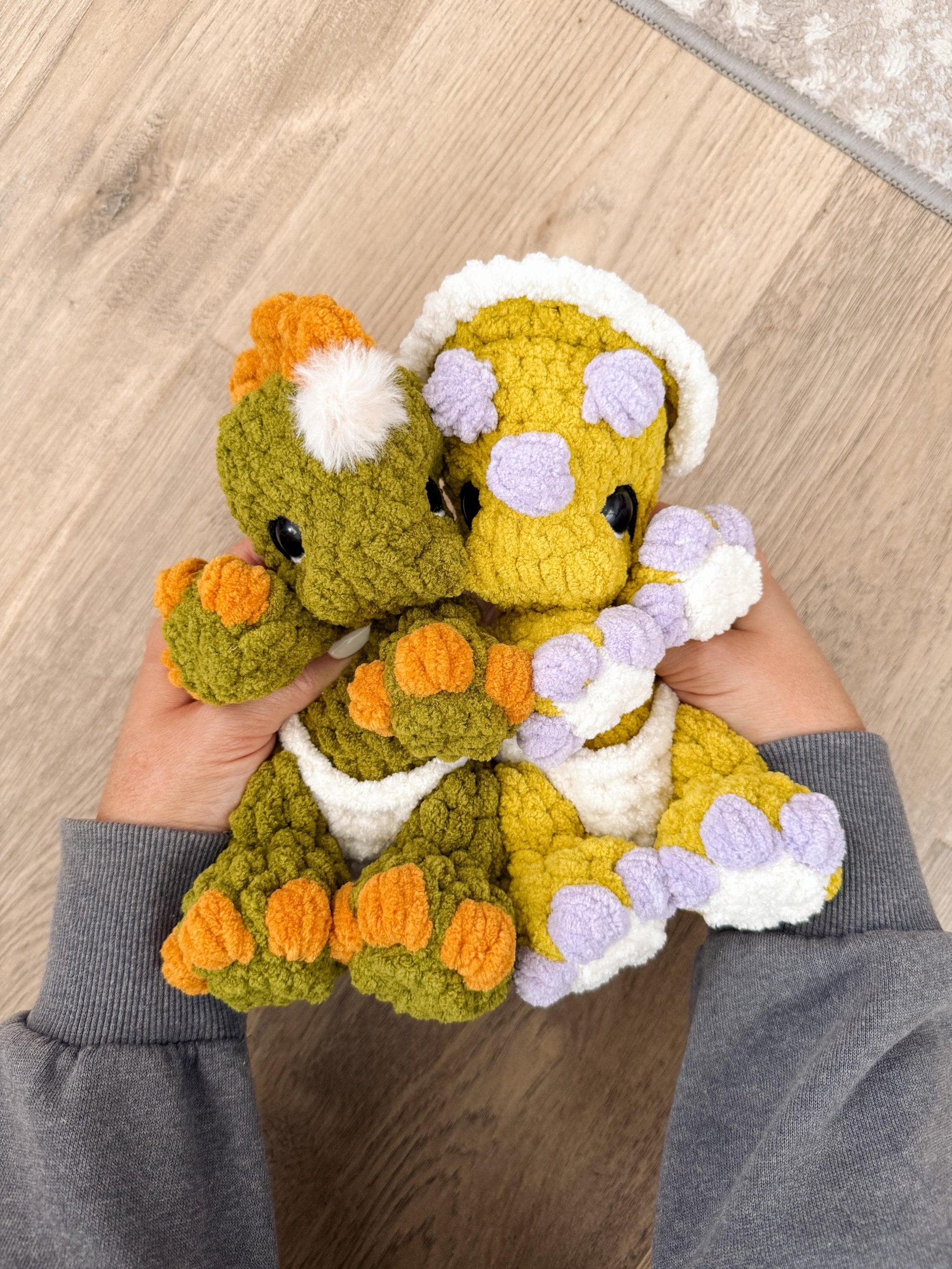 BkayCrochetCo ITTY Indie the Ittysaurus with Triceratops Mod STUFFIE Amigurumi Crochet Pattern PDF