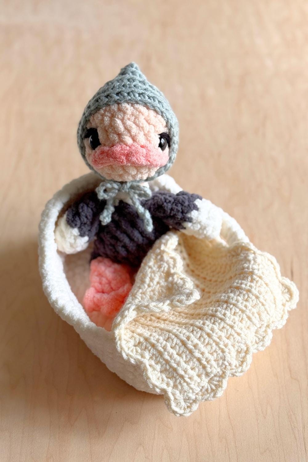 Oak and Marlow Baby Ellie Ostrich Crochet Pattern (Fable Collection)