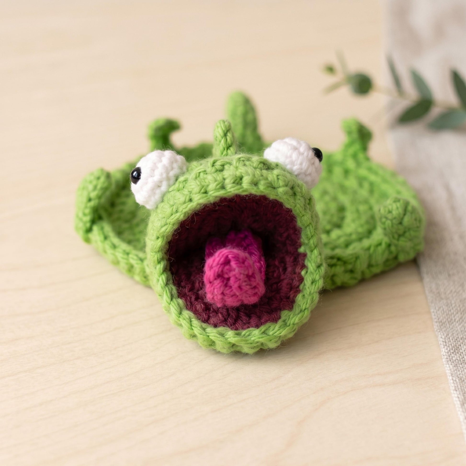 2in1 Lizard Amigurumi and Mug Rug Crochet Pattern PDF