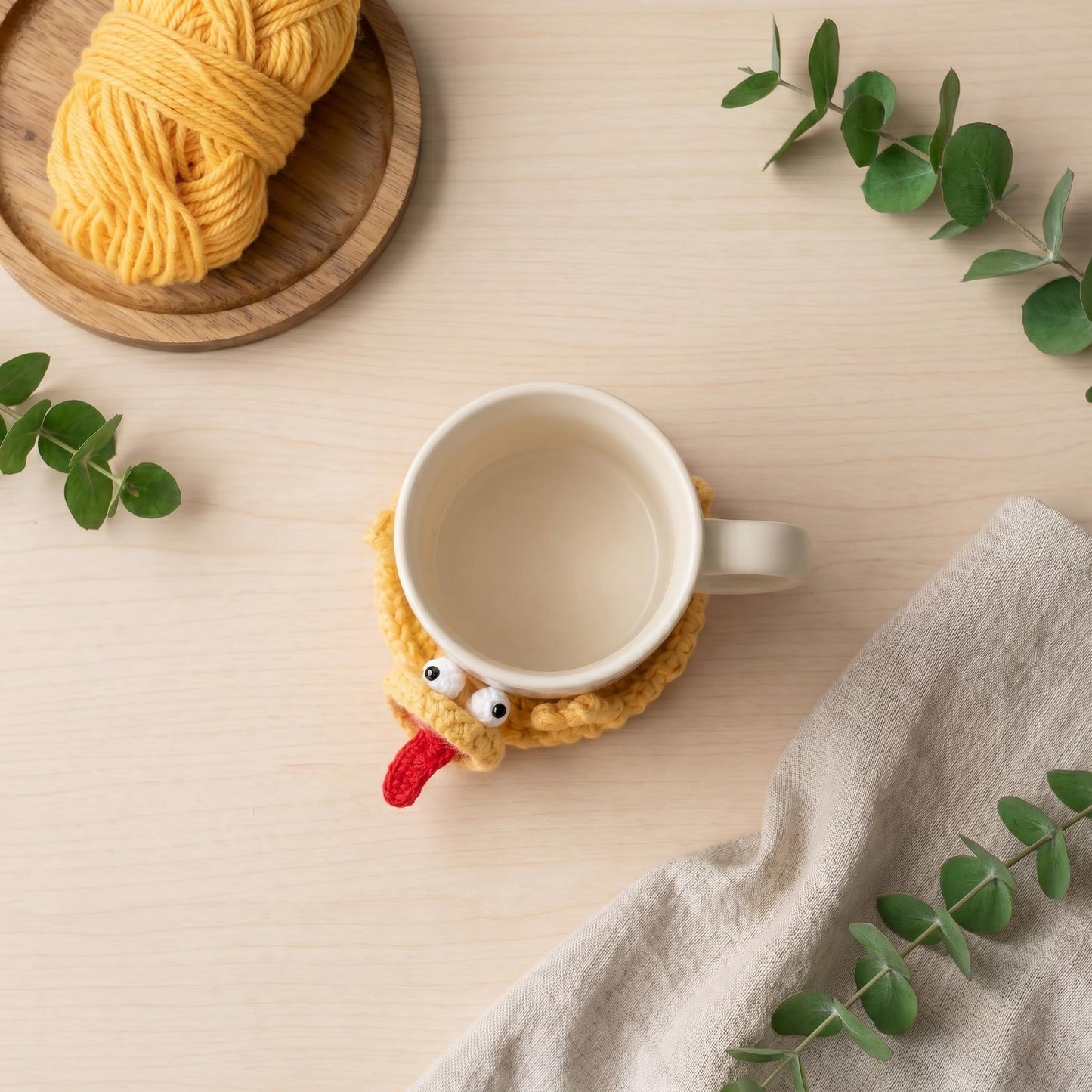 Lizard Poping Coaster Crochet Pattern Amigurumi Lizard and Mug Rug PDF