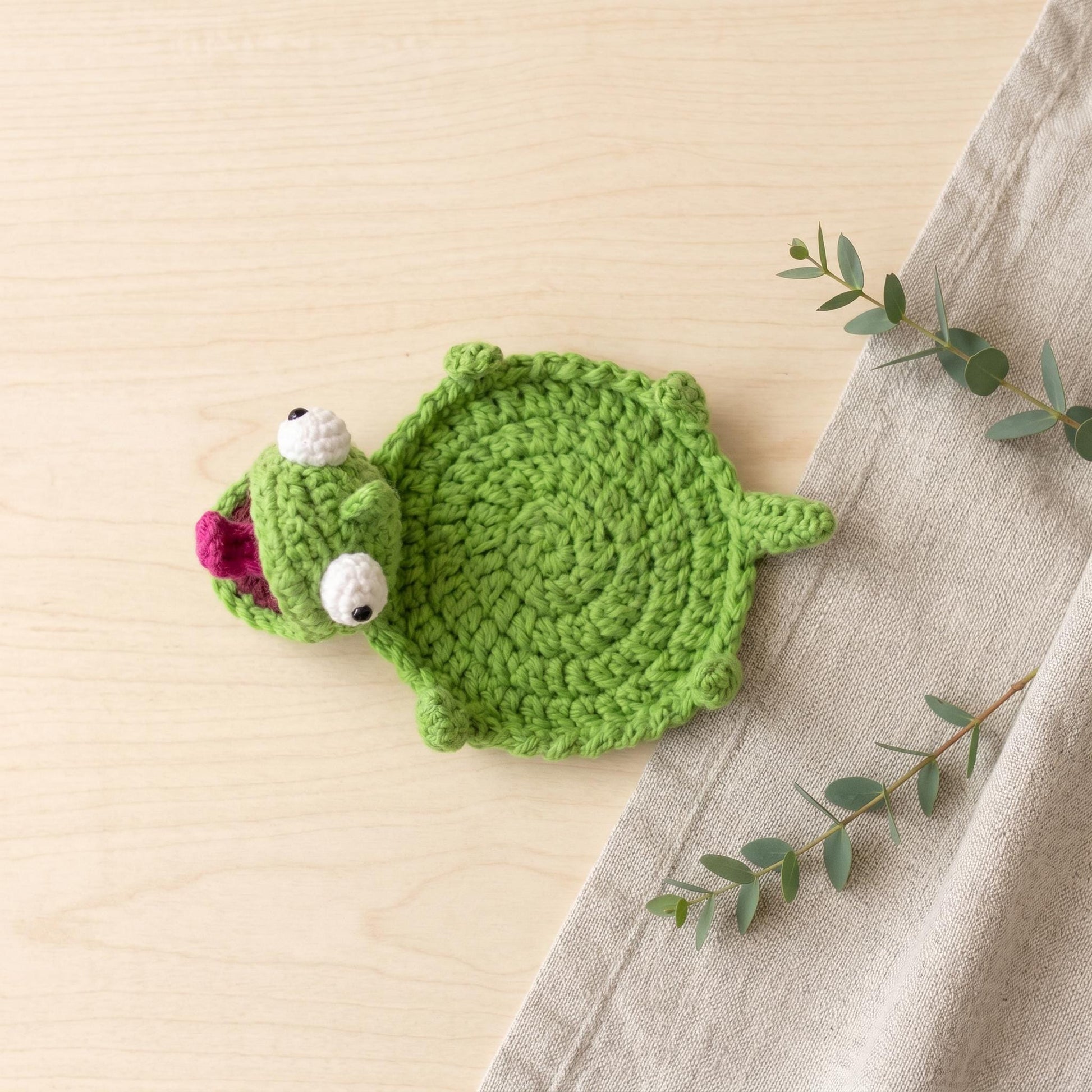 Lizard Poping Coaster Crochet Pattern Amigurumi Lizard and Mug Rug PDF