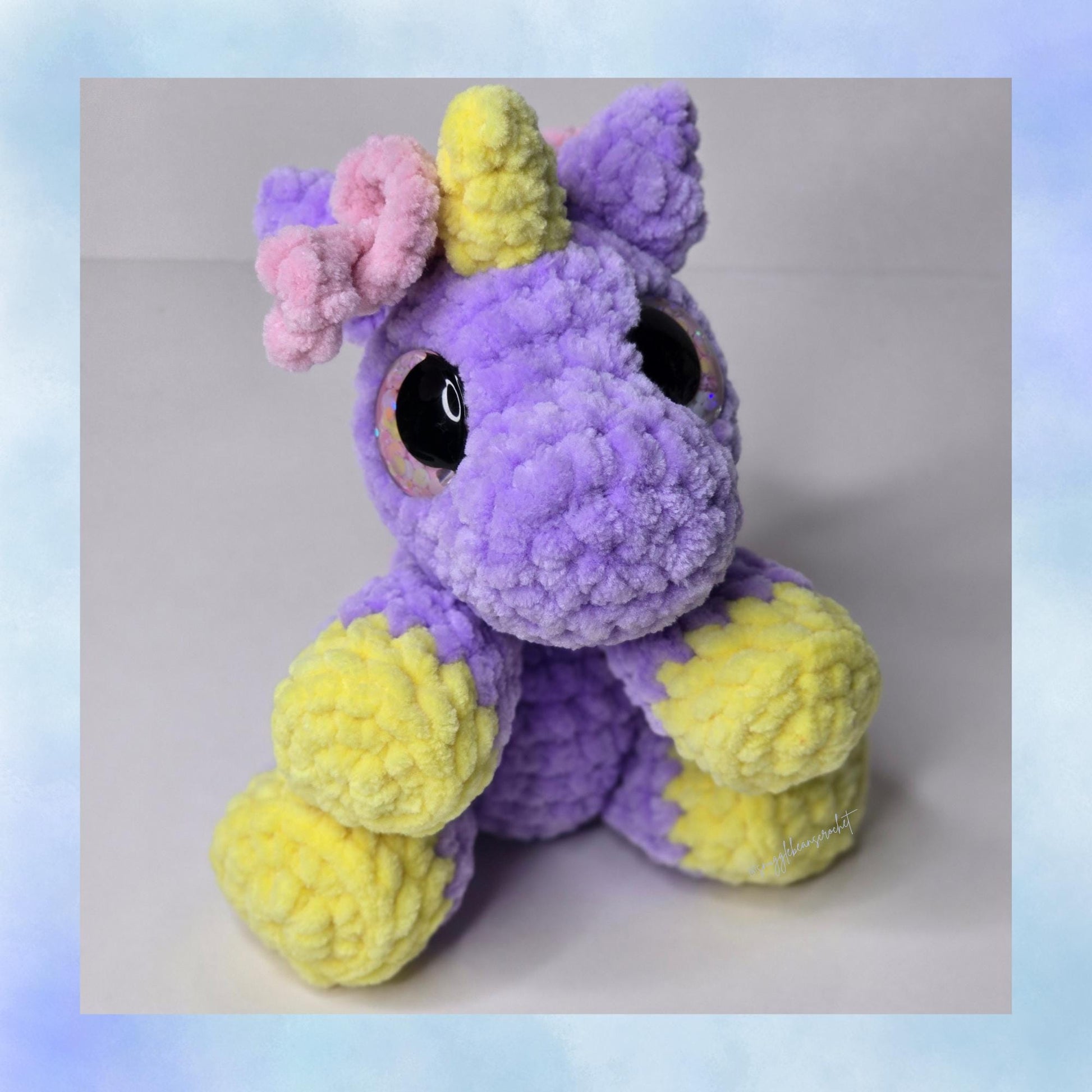 Mini Una the Unicorn Crochet Pattern Low-Sew Amigurumi PDF