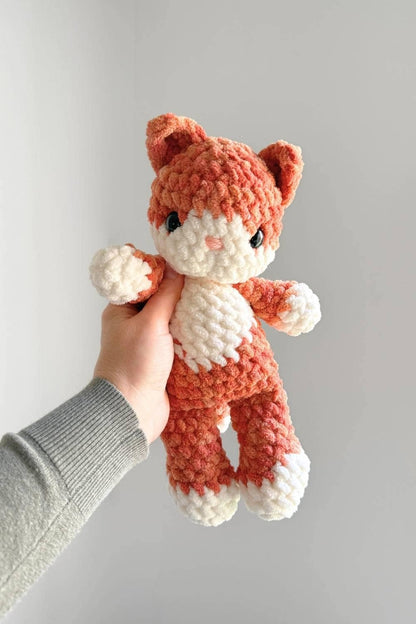 Oak and Marlow LOFTY Tilly Cat Crochet Pattern (Fable Collection)