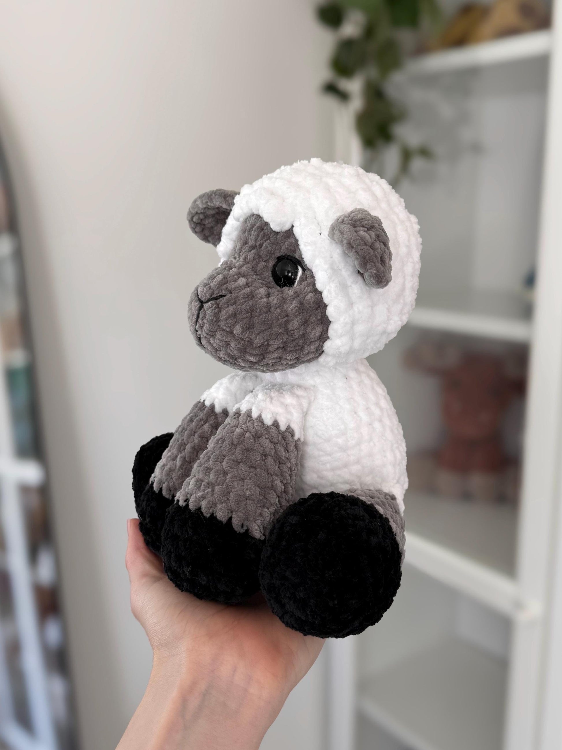 KnotsandSnugglesCo Lottie the Sitting Lamb Crochet Pattern PDF