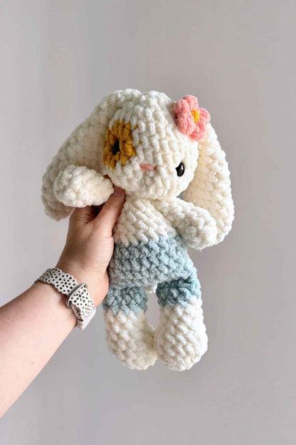 Oak and Marlow LOFTY Prim Bunny Crochet Pattern (Fable Collection)